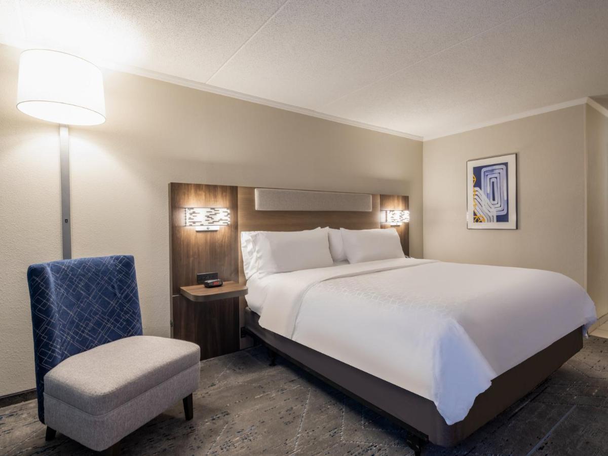 Holiday Inn Express & Suites Greensboro - I-40 Atwendover By Ihg Extérieur photo